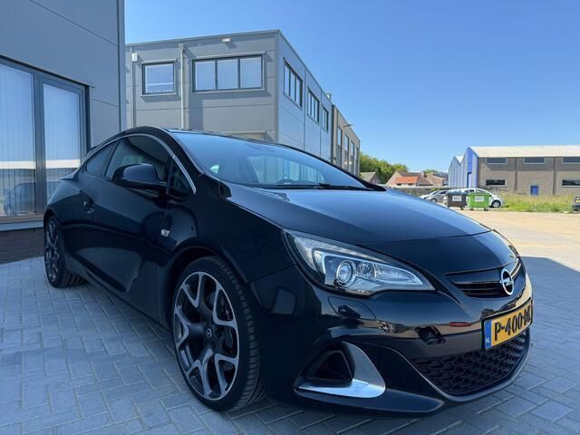 Occasion Opel Astra GTC OPC 280 PK (205 kW) 2013 Zwart Hatchback