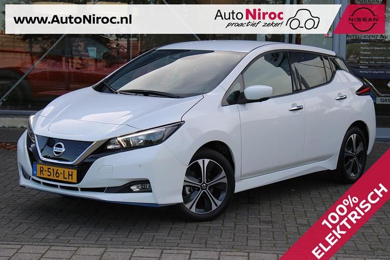 Wit Gebruikt 2020 Nissan Leaf N-Connecta Hatchback | € 15.640 (Eerlijke prijs) - Afbeelding 1/4