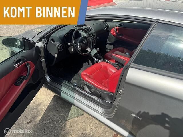 Occasion Alfa Romeo GT 166 PK (122 kW) 2005 Grijs Coupé