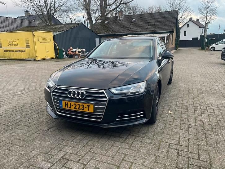 Gebruikt 2015 Audi A4 | € 15.000 (Eerlijke prijs) - Afbeelding 1/4