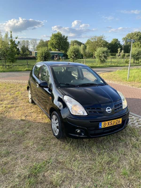 Zwart Gebruikt 2010 Nissan Pixo Hatchback | € 1.990 (Goede deal) - Afbeelding 1/4