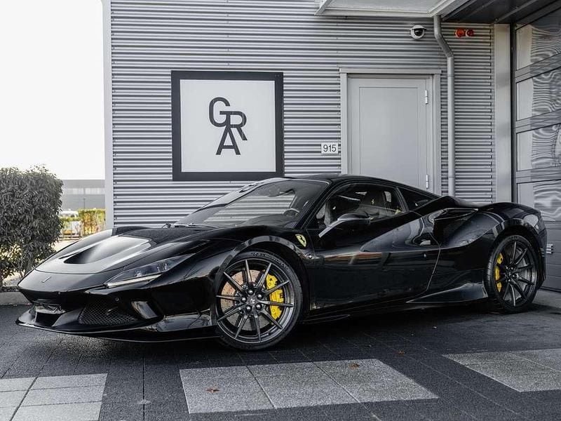 Occasion Ferrari F8 721 PK (530 kW) 2021 Zwart Coupé