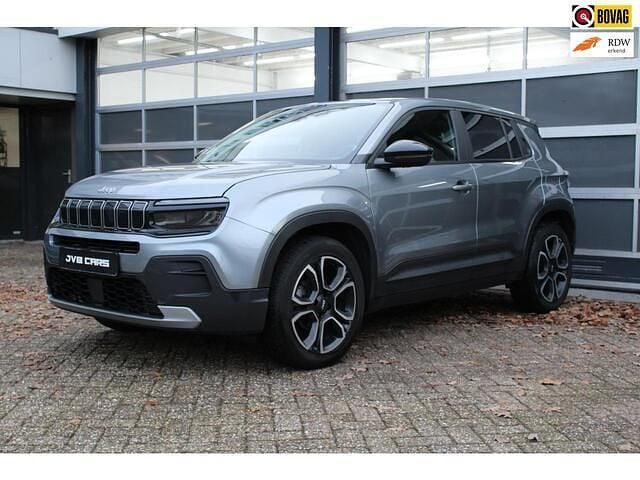 Grijs Occasion 2024 Jeep Avenger Altitude SUV | € 23.900 (Goede deal) - Afbeelding 1/4