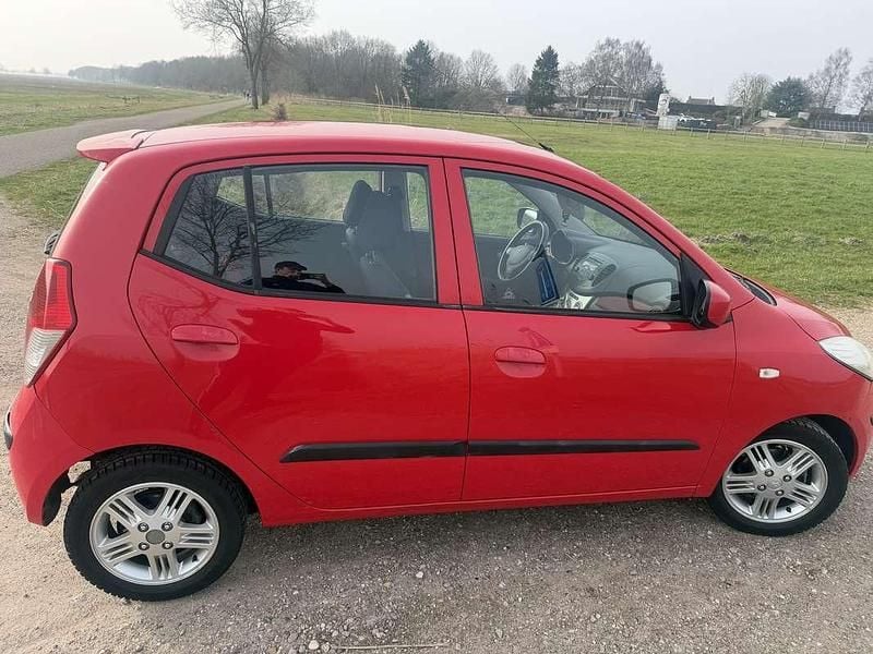 Occasion Hyundai i10 67 PK (49 kW) 2008 Rood Hatchback