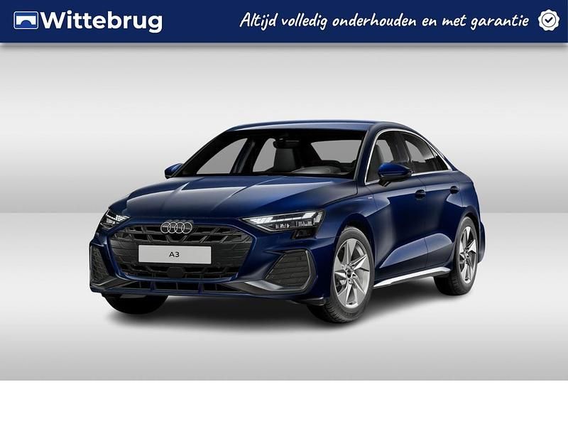 Blauw Gebruikt 2024 Audi A3 e-tron S-Line Hatchback | € 34.950 - Afbeelding 1/2