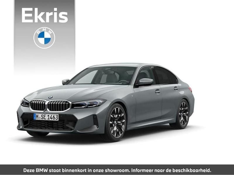 Grijs Nieuw 2025 BMW 318 M Sport Sedan | € 71.145 - Afbeelding 1/2