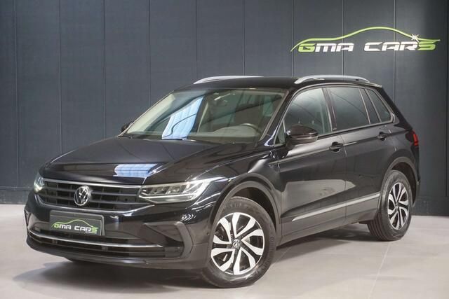 Zwart Gebruikt 2021 VW Tiguan Active SUV | € 27.499 (Super prijs) - Afbeelding 1/4