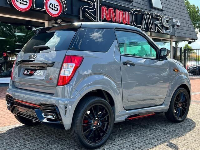 Occasion Ligier JS50 2023 Grijs Hatchback