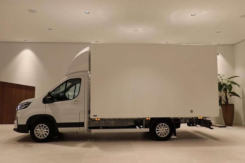 Nieuw Maxus eDeliver 9 150 kW (204 PK) 2025 Wit Van