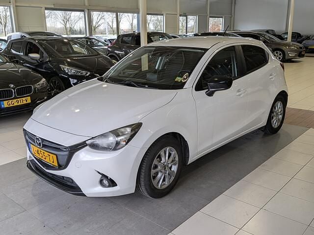 Occasion Mazda 2 90 PK (66 kW) 2015 Wit Hatchback