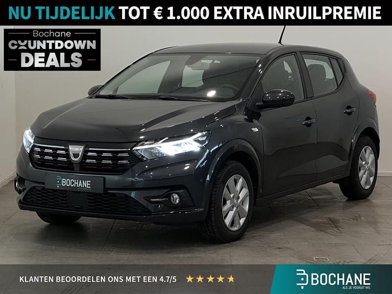 Grijs Gebruikt 2023 Dacia Sandero Comfort Hatchback | € 15.995 (Goede deal) - Afbeelding 1/4