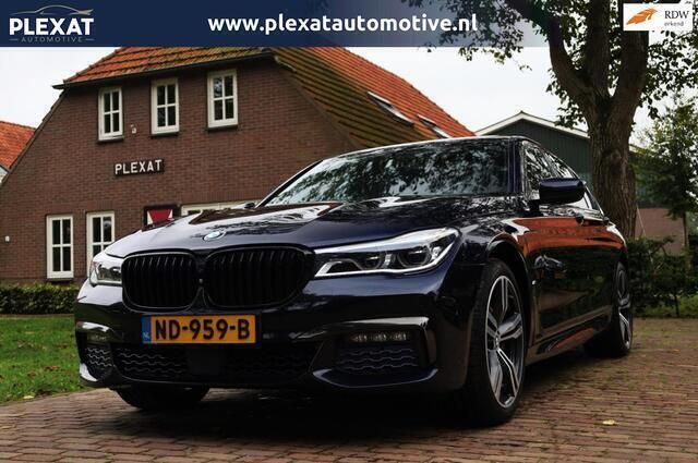 Zwart Gebruikt 2016 BMW 740 Executive Sedan | € 28.945 - Afbeelding 1/4