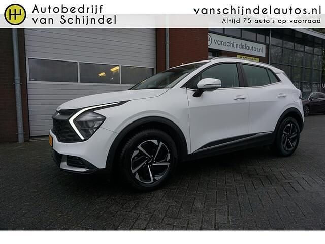 Wit Gebruikt 2022 Kia Sportage 2 SUV | € 26.945 (Eerlijke prijs) - Afbeelding 1/4