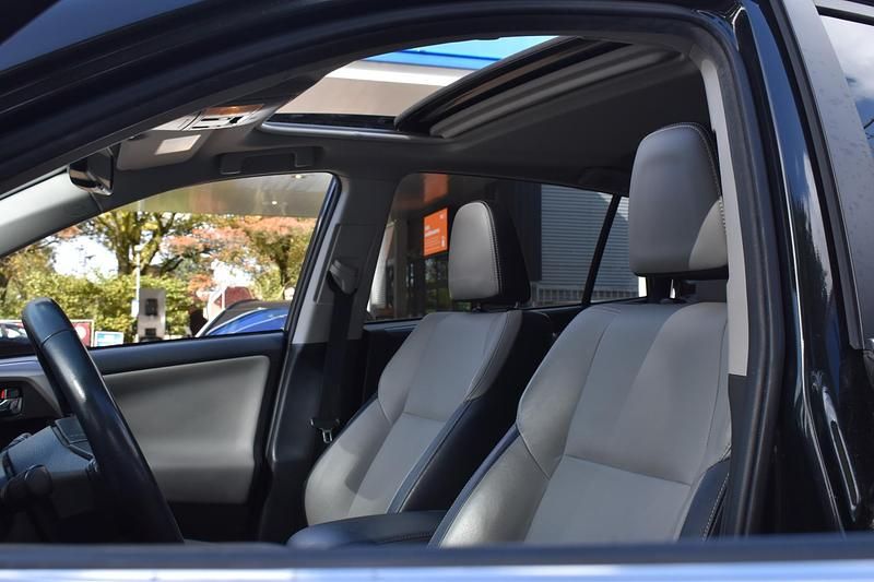 Occasion Toyota RAV4 Hybrid Executive 2018 Zwart SUV