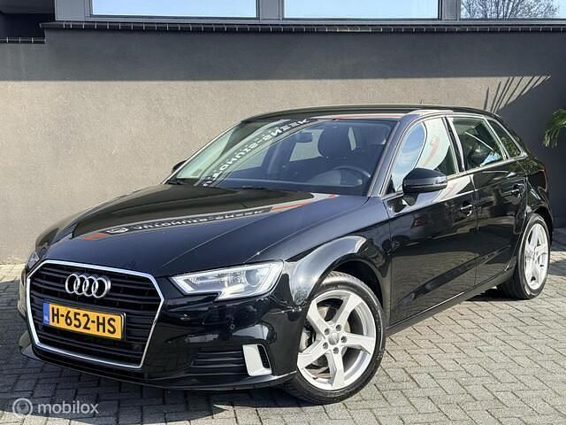 Occasion Audi A3 Sportback Design 116 PK (85 kW) 2018 Zwart Hatchback