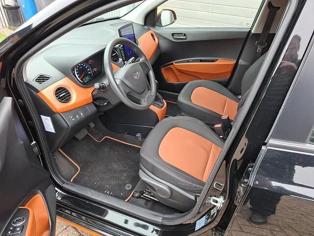 Occasion Hyundai i10 Comfort 66 PK (48 kW) 2014 Zwart Hatchback