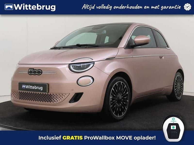 Roze Gebruikt 2022 Fiat 500e La Prima Hatchback | € 19.425 (Goede deal) - Afbeelding 1/3