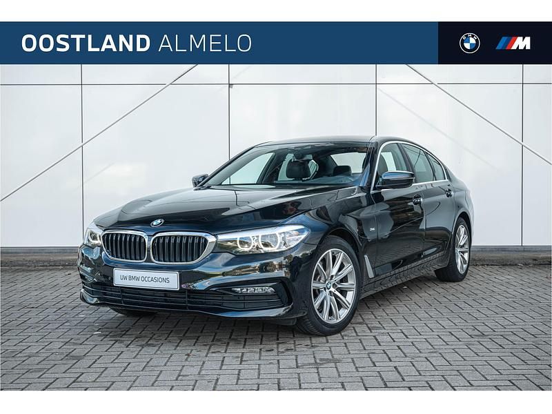 Zwart Gebruikt 2017 BMW 520 Executive Sedan | € 25.950 (Eerlijke prijs) - Afbeelding 1/4