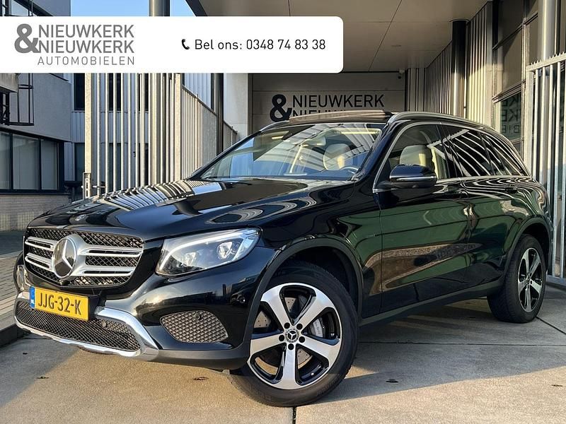 Zwart Occasion 2018 Mercedes GLC350 Ambition SUV | € 31.989 (Eerlijke prijs) - Afbeelding 1/4
