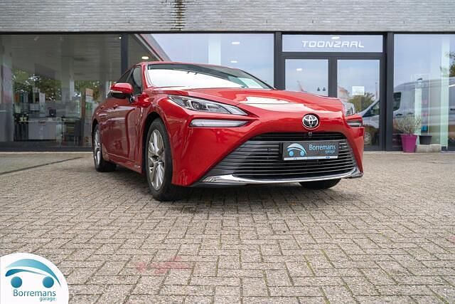 Occasion Toyota Mirai Premium 2023 Rood Sedan