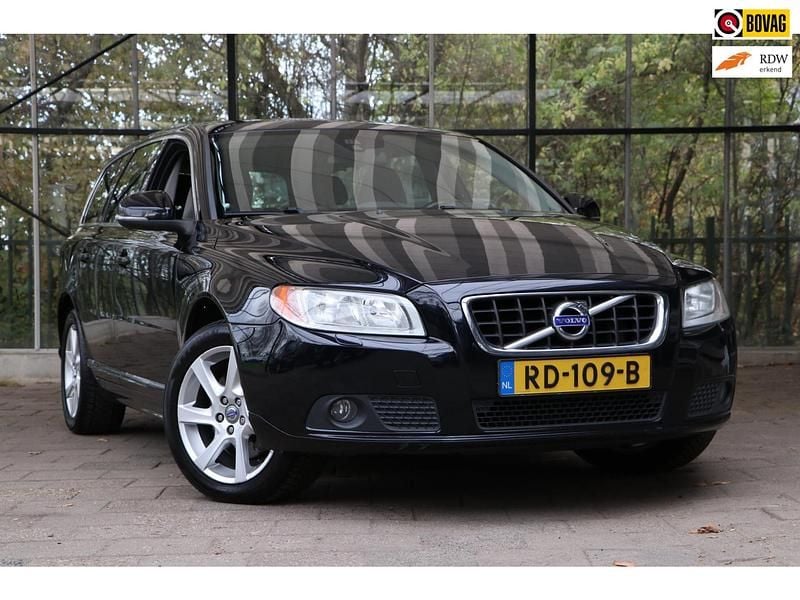 Zwart Gebruikt 2012 Volvo V70 Momentum Stationwagen | € 8.450 (Super prijs) - Afbeelding 1/4