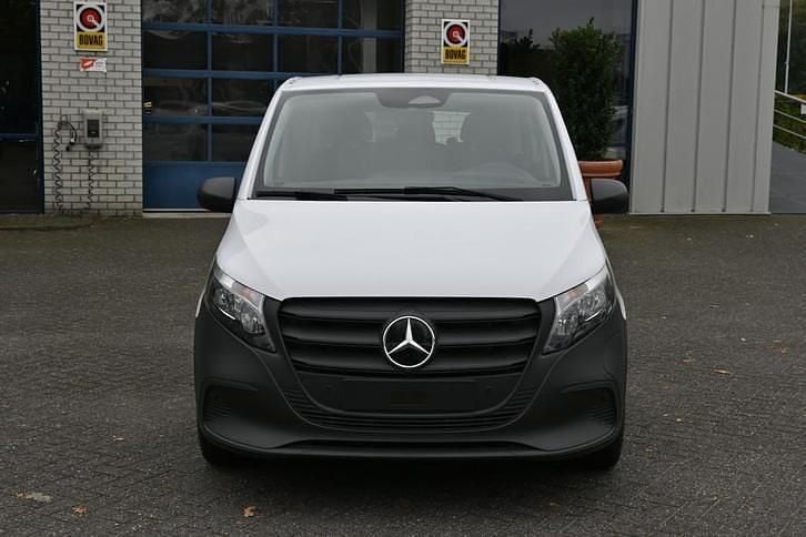 Nieuw Mercedes e-Vito 11 kW (15 PK) 2025 MPV