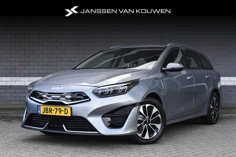 Grijs Gebruikt 2022 Kia Ceed Sportswagon Stationwagen | € 21.400 (Super prijs) - Afbeelding 1/4