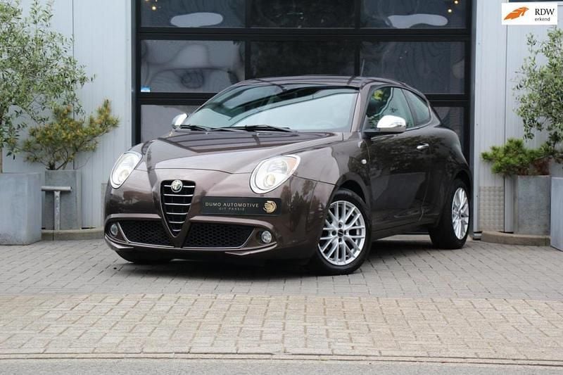 Hatchback Gebruikt 2012 Alfa Romeo MiTo Super Hatchback | € 6.995 (Eerlijke prijs) - Afbeelding 1/4