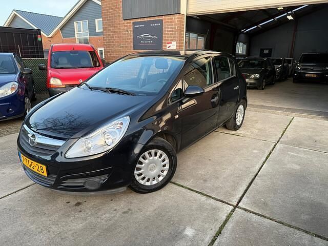 Zwart (metallic) Occasion 2010 Opel Corsa Edition Hatchback | € 1.899 (Super prijs) - Afbeelding 1/4