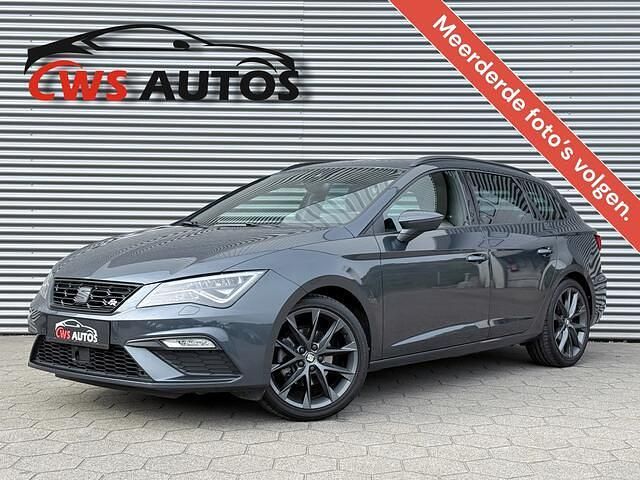 Grijs Gebruikt 2019 Seat Leon ST FR Stationwagen | € 23.750 (Iets duurder) - Afbeelding 1/4
