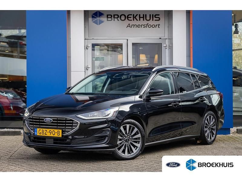Zwart Gebruikt 2024 Ford Focus Premium Stationwagen | € 23.900 (Eerlijke prijs) - Afbeelding 1/4