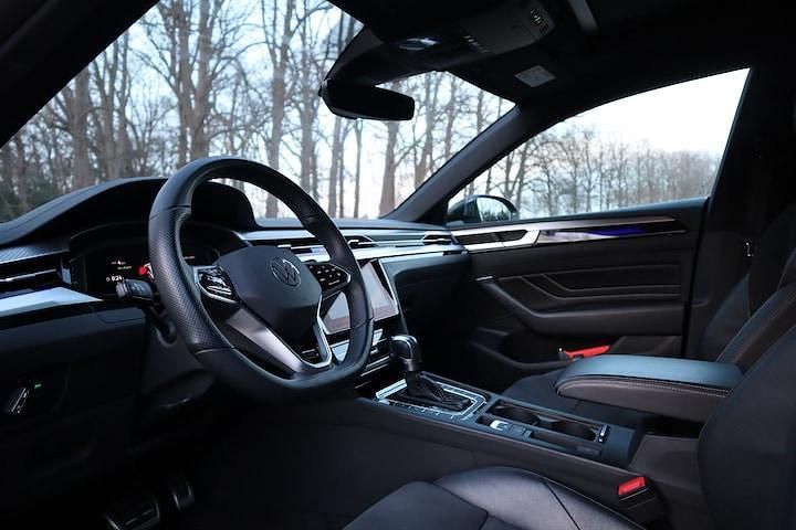 Occasion VW Arteon Business 218 PK (160 kW) 2023 Zwart Hatchback