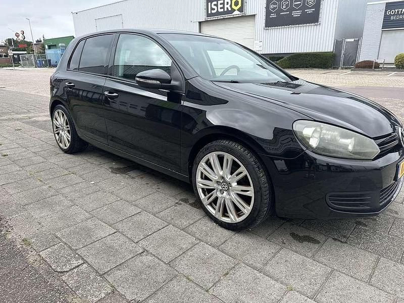 Zwart Gebruikt 2009 VW Golf VI Stationwagen | € 3.500 (Goede deal) - Afbeelding 1/4