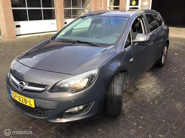 Occasion Opel Astra Sport 136 PK (100 kW) 2015 Grijs Stationwagen