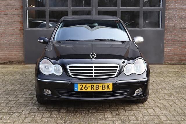 Occasion Mercedes C200 163 PK (119 kW) 2005 Zwart Sedan