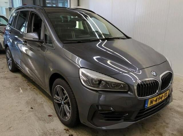 Grijs Gebruikt 2022 BMW 216 Stationwagen | € 23.450 (Eerlijke prijs) - Afbeelding 1/4