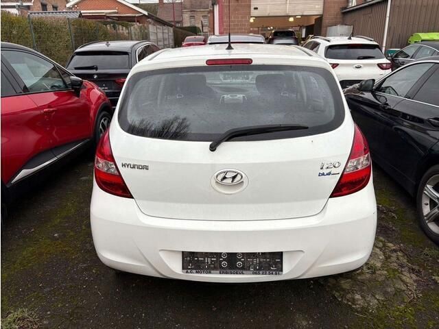 Occasion Hyundai i20 2011 Wit Sedan