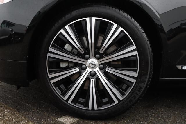 Occasion Volvo V90 Ultimate 250 PK (183 kW) 2023 Zwart Stationwagen