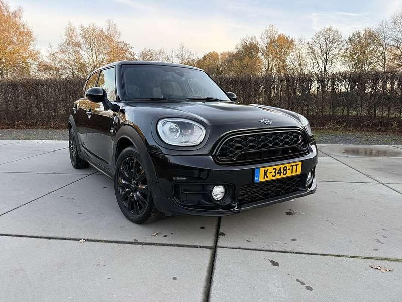 Zwart Occasion 2018 Mini Cooper S Countryman Chili SUV | € 16.250 (Eerlijke prijs) - Afbeelding 1/4