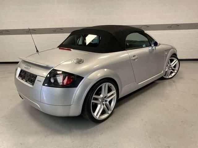 Occasion Audi TT Roadster Sport 178 PK (130 kW) 2000 Grijs Cabriolet