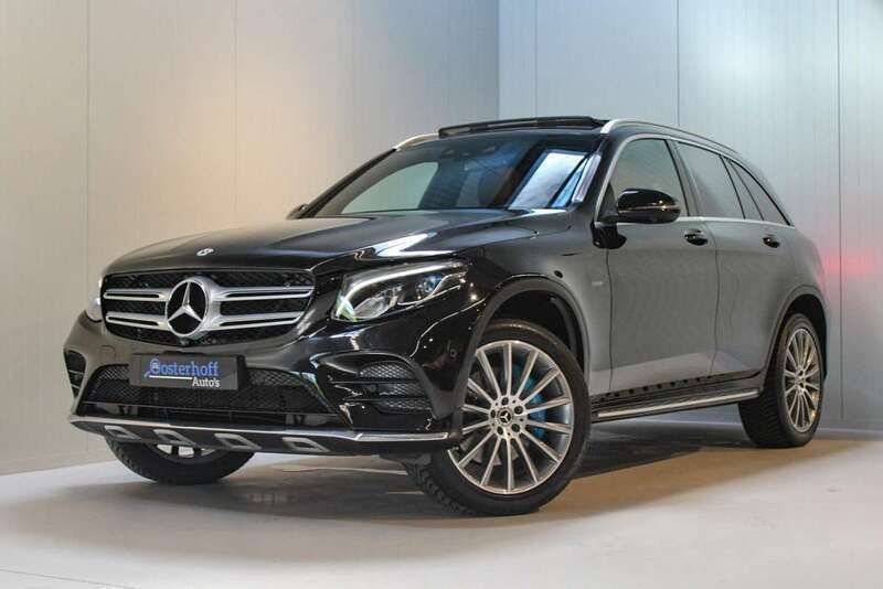 Zwart Gebruikt 2017 Mercedes GLC350 AMG line SUV | € 33.990 (Eerlijke prijs) - Afbeelding 1/4