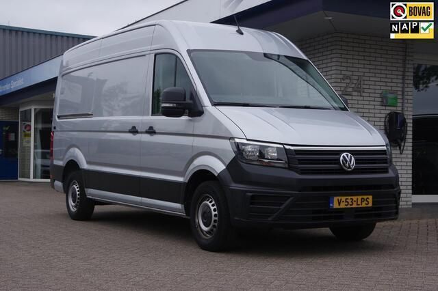 Grijs Gebruikt 2023 VW Crafter Comfortline Van | € 29.950 (Eerlijke prijs) - Afbeelding 1/4