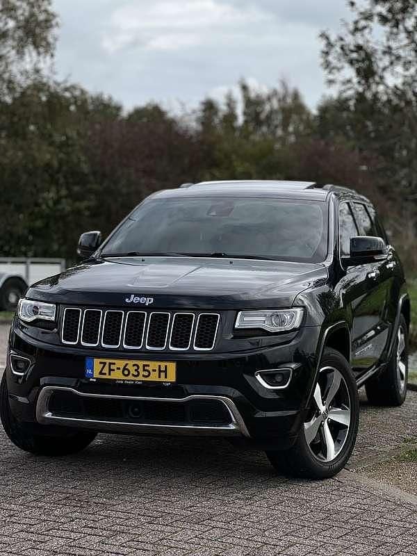 Gebruikt 2013 Jeep Grand Cherokee Overland SUV | € 15.999 - Afbeelding 1/4