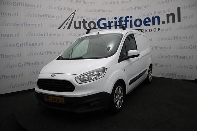 Wit Occasion 2015 Ford Transit Trend Van | € 4.790 (Goede deal) - Afbeelding 1/4