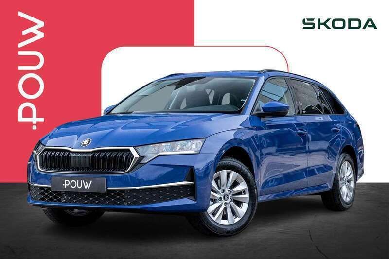 Blauw Nieuw 2024 Skoda Octavia Selection Stationwagen | € 37.950 (Eerlijke prijs) - Afbeelding 1/4