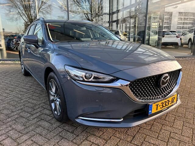 Grijs Gebruikt 2023 Mazda 6 Center-Line Stationwagen | € 29.439 (Super prijs) - Afbeelding 1/4
