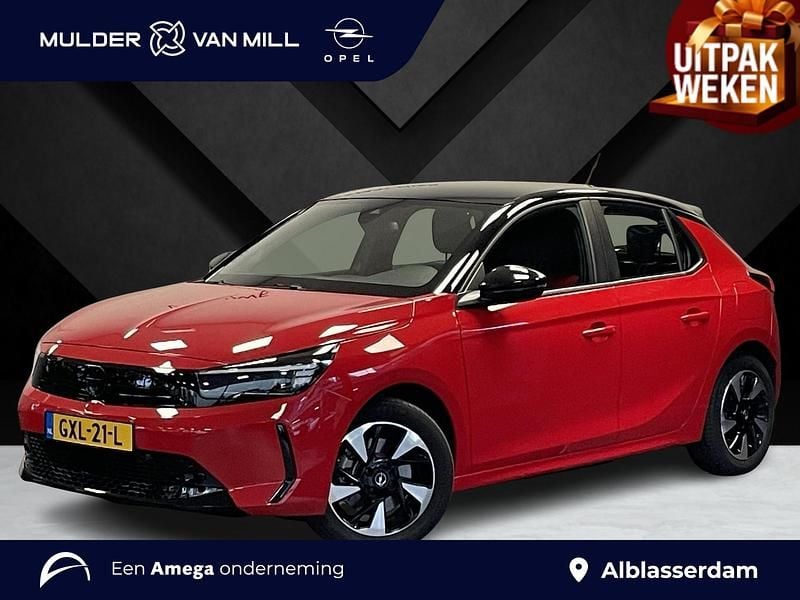 Rood Gebruikt 2024 Opel Corsa-e Edition Hatchback | € 21.995 (Iets duurder) - Afbeelding 1/4