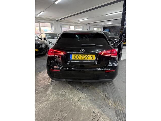 Occasion Mercedes A180 Business 136 PK (100 kW) 2019 Zwart Hatchback