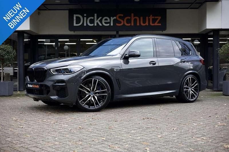 Grijs Gebruikt 2022 BMW X5 M Sport SUV | € 74.950 (Eerlijke prijs) - Afbeelding 1/4