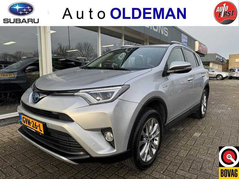 Grijs Occasion 2016 Toyota RAV4 Business Edition SUV | € 21.899 (Eerlijke prijs) - Afbeelding 1/4